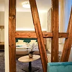酒店 Frieden & Seminarhaus