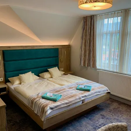 Frieden & Seminarhaus 4*