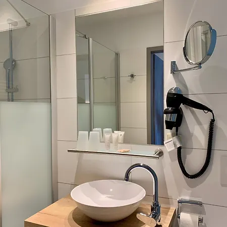 Hotel Frieden 4*